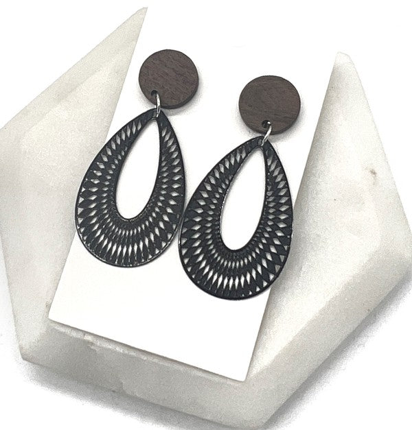 Noir Naturelle: Wooden Whirl Statement Earrings