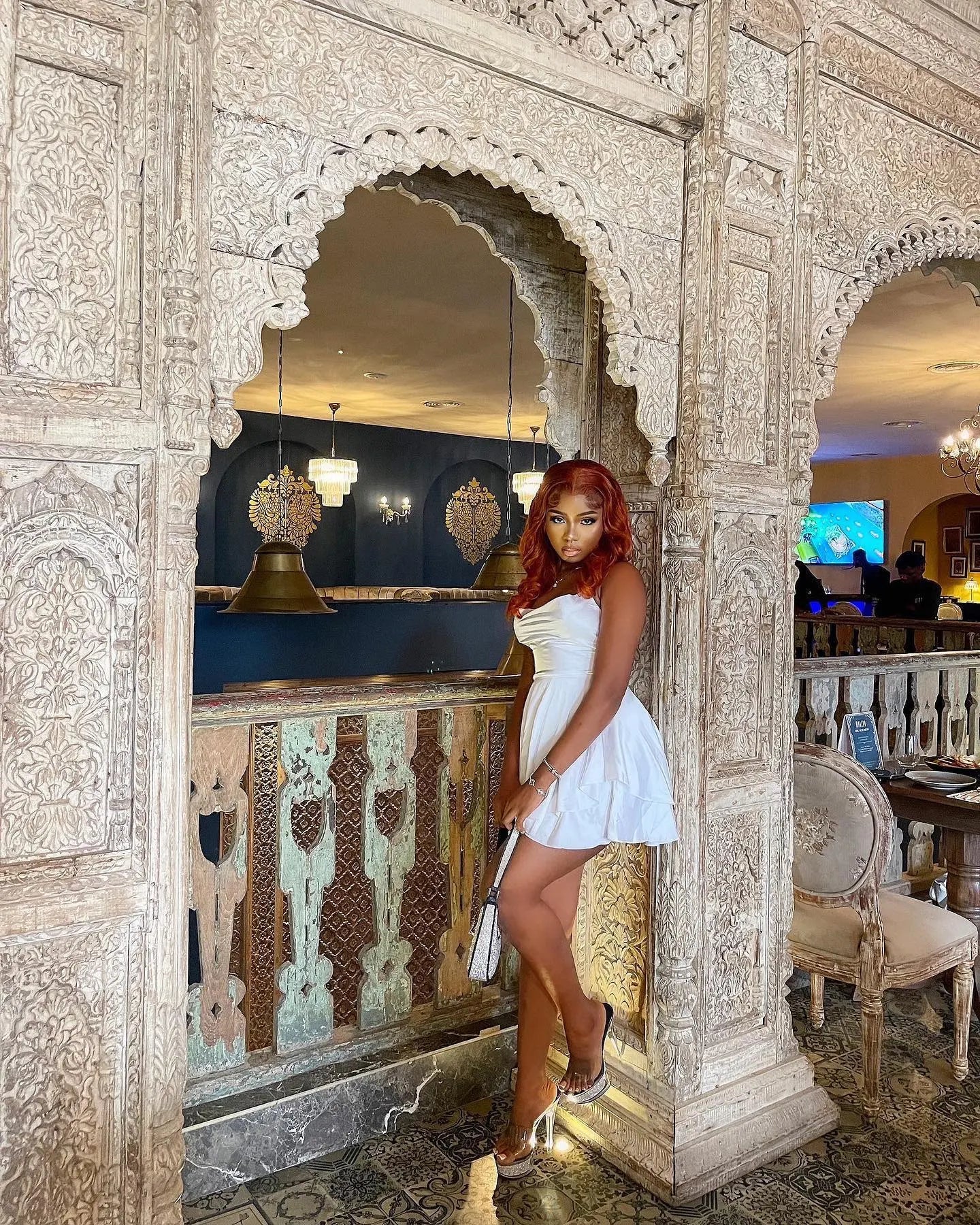 Ginger Gaze: The Sunkissed Sleekster 5x5 Lace Magic Wig