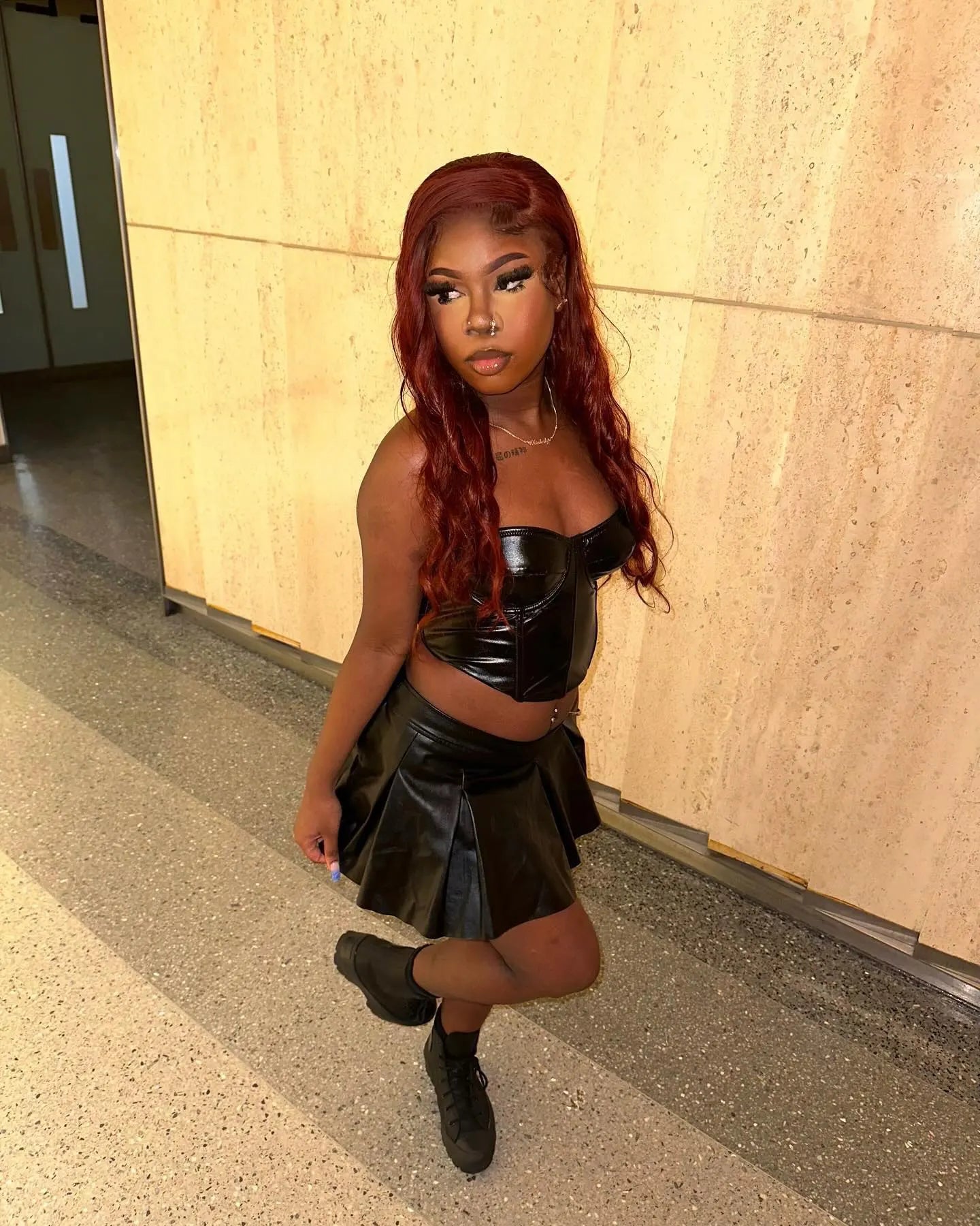 Ginger Gaze: The Sunkissed Sleekster 5x5 Lace Magic Wig