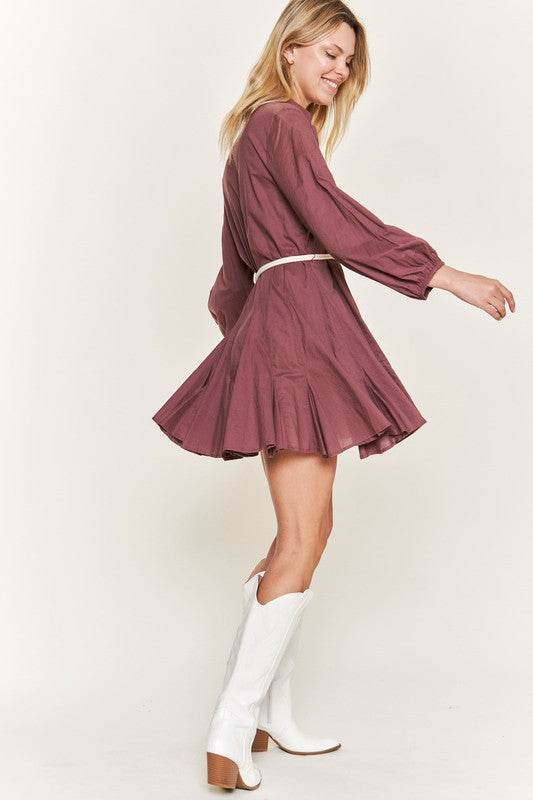 Elegant Affair Silhouette Dress: The Buttoned Bliss Flare with Belt